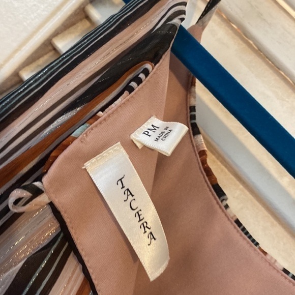 Tacera maxi dress - Picture 7 of 8